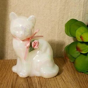 Fenton Glass Opalescent Iridescent White Pearl Cat with Rose and Pink Bow